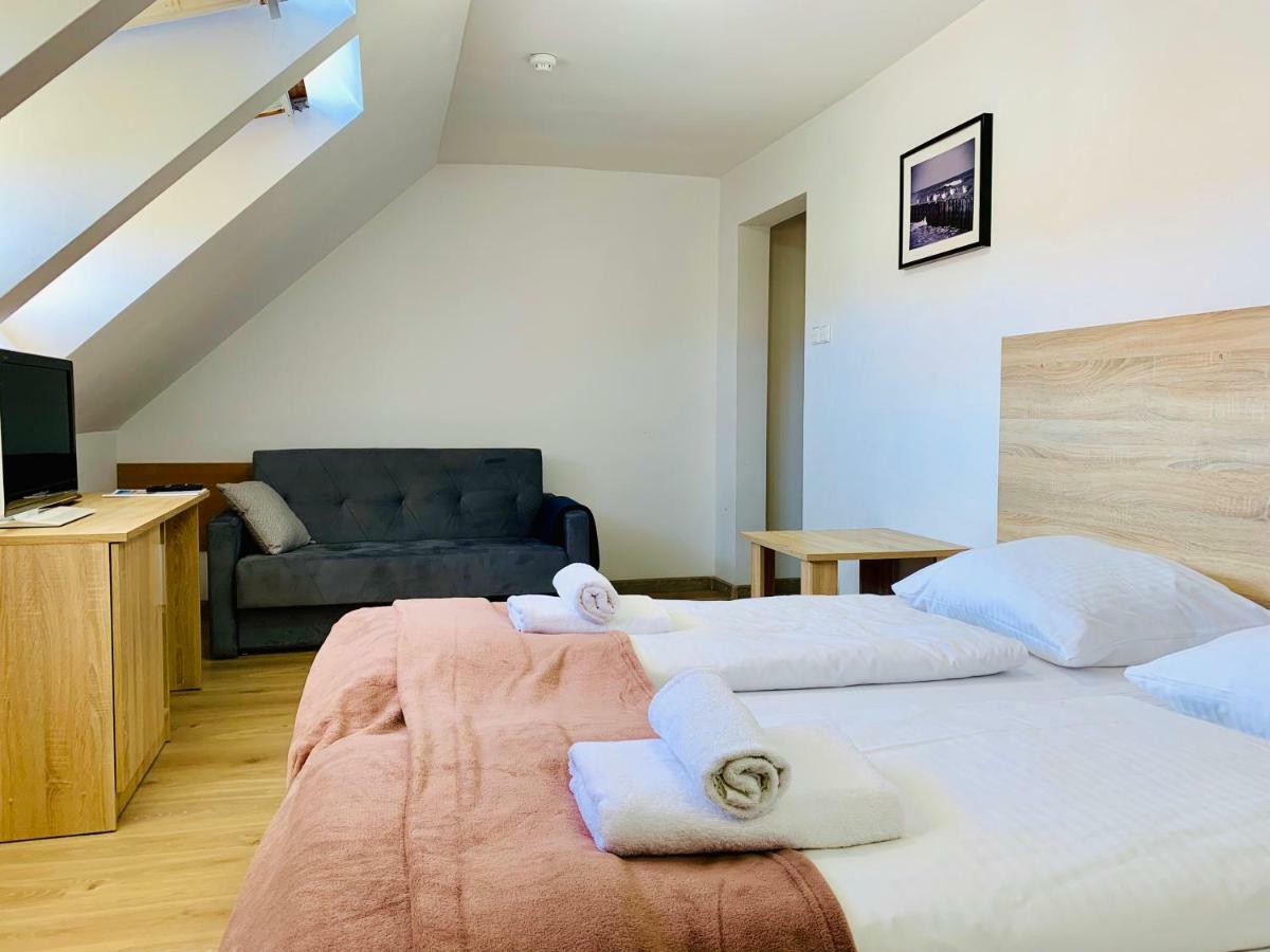 Bed and Breakfast Azalia Ustronie Morskie Exterior foto